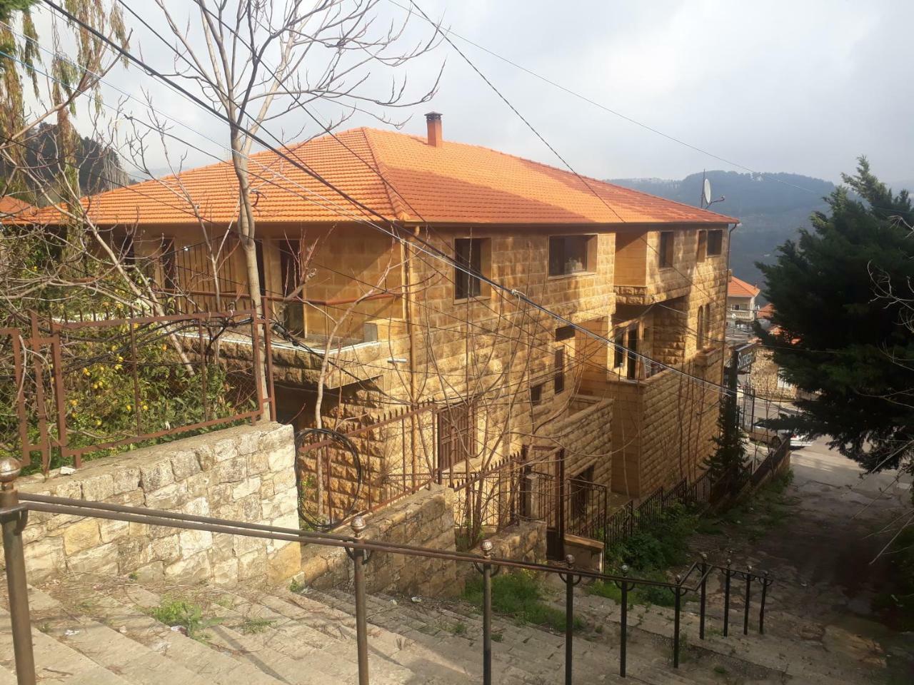 Suiteness Deir El Qamar Exterior photo